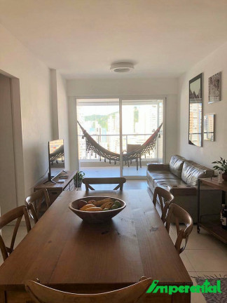 Apartamento com 2 Quartos à Venda, 74 m² em Gonzaga - Santos