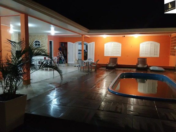 Imagem Casa com 6 Quartos à Venda, 210 m² em Sertãozinho - Matinhos Imagem Casa com 6 Quartos à Venda, 210 m² em Sertãozinho - Matinhos
