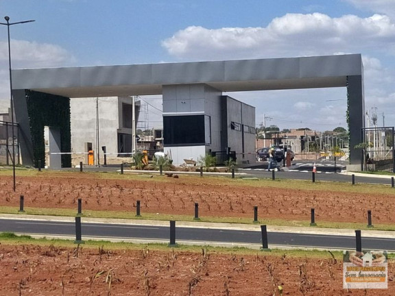 Imagem Terreno à Venda, 250 m² em Residencial Vale Da Serra - Caldas Novas Imagem Terreno à Venda, 250 m² em Residencial Vale Da Serra - Caldas Novas