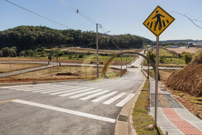 Imagem Terreno à Venda, 240 m² em Araquari