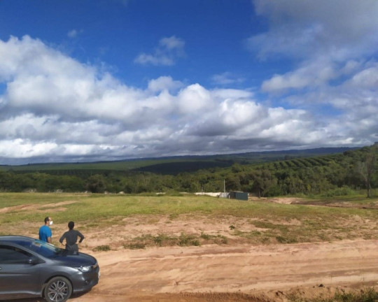 Imagem Terreno à Venda, em Ninho Verde 2 - Pardinho Imagem Terreno à Venda, em Ninho Verde 2 - Pardinho