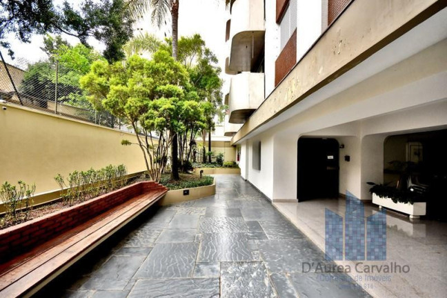 Imagem Apartamento com 3 Quartos à Venda, 181 m² em Moema - São Paulo Imagem Apartamento com 3 Quartos à Venda, 181 m² em Moema - São Paulo