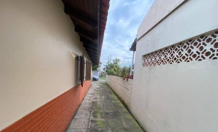 Imagem Casa com 3 Quartos à Venda, 180 m² em Zona Nova - Capão Da Canoa Imagem Casa com 3 Quartos à Venda, 180 m² em Zona Nova - Capão Da Canoa