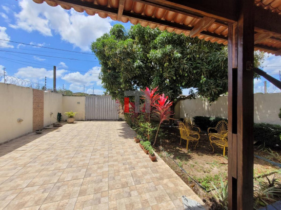 Imagem Casa com 3 Quartos à Venda, 150 m² em Nova Esperança - Parnamirim