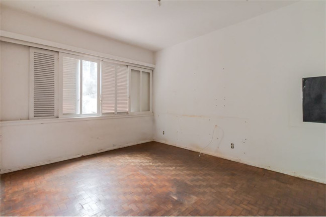 Imagem Casa com 3 Quartos à Venda,  em Pacaembu - São Paulo