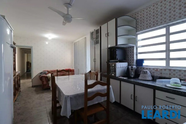 Imagem Casa com 3 Quartos para Alugar, 200 m² em Jardim Cristiane - Santo André Imagem Casa com 3 Quartos para Alugar, 200 m² em Jardim Cristiane - Santo André