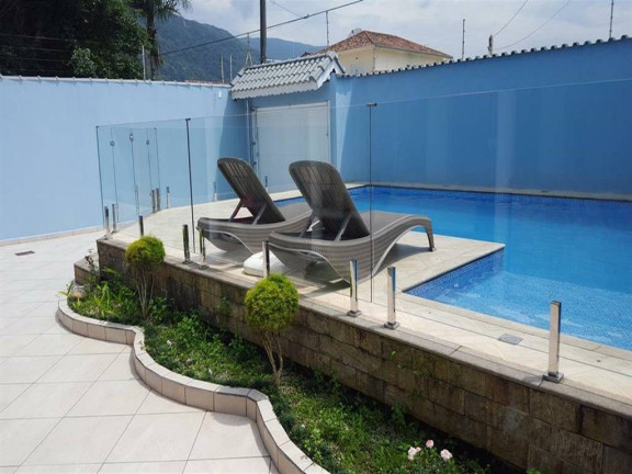 Imagem Sobrado com 4 Quartos à Venda, 185 m² em Solemar - Praia Grande Imagem Sobrado com 4 Quartos à Venda, 185 m² em Solemar - Praia Grande