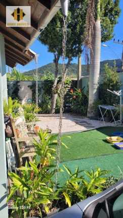 Imagem Casa com 4 Quartos à Venda, 223 m² em Bombas - Bombinhas Imagem Casa com 4 Quartos à Venda, 223 m² em Bombas - Bombinhas
