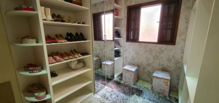 Imagem Casa com 3 Quartos à Venda, 180 m² em Vila Do Americano - Ferraz De Vasconcelos