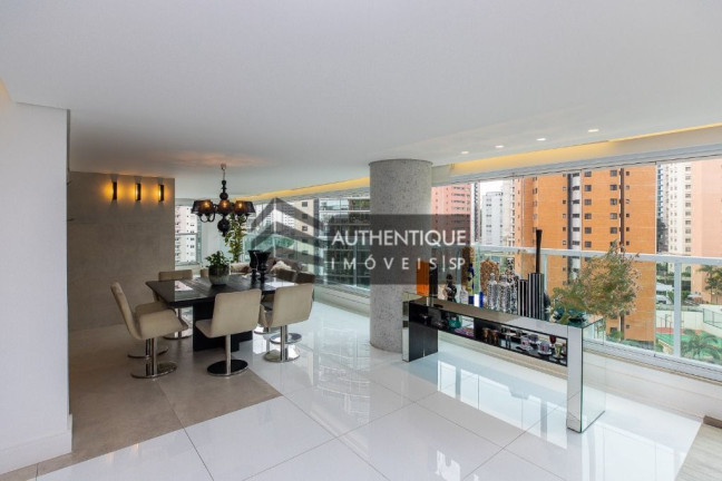 Imagem Apartamento com 4 Quartos à Venda, 335 m² em Moema Pássaros - São Paulo