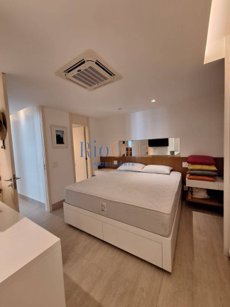 Imagem Apartamento com 4 Quartos à Venda, 142 m² em Barra Da Tijuca - Rio De Janeiro