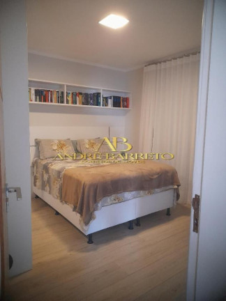 Imagem Casa com 4 Quartos à Venda, 319 m² em Centro - Lauro De Freitas