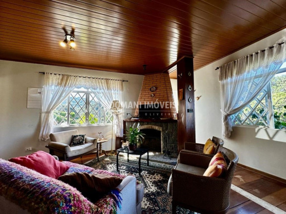 Imagem Casa com 4 Quartos à Venda, 170 m² em Região Do Vale Encantado - Campos Do Jordão Imagem Casa com 4 Quartos à Venda, 170 m² em Região Do Vale Encantado - Campos Do Jordão