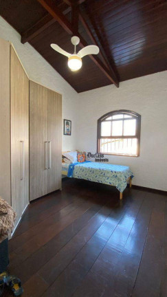 Imagem Sobrado com 4 Quartos à Venda, 200 m² em Canto Do Forte - Praia Grande Imagem Sobrado com 4 Quartos à Venda, 200 m² em Canto Do Forte - Praia Grande