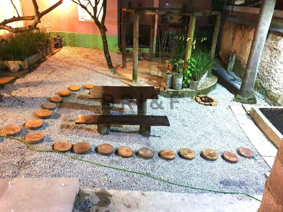 Imagem Casa com 4 Quartos à Venda, 420 m² em Jardim Prudência - São Paulo Imagem Casa com 4 Quartos à Venda, 420 m² em Jardim Prudência - São Paulo