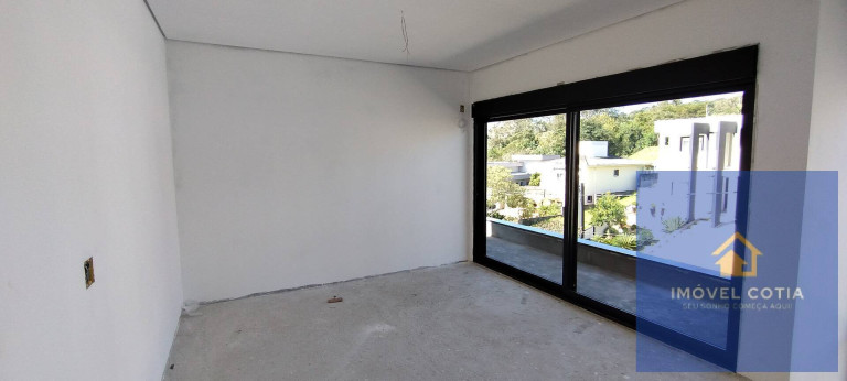 Imagem Casa de Condomínio com 3 Quartos à Venda, 750 m² em Jardim Do Golf I - Jandira