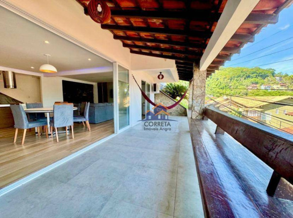 Imagem Casa com 5 Quartos à Venda, 200 m² em Centro - Angra Dos Reis