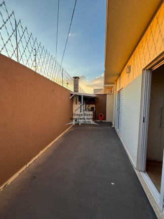 Imagem Casa com 3 Quartos à Venda, em Itatiba Imagem Casa com 3 Quartos à Venda, em Itatiba