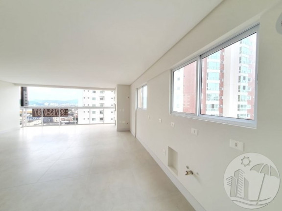 Imagem Apartamento com 3 Quartos à Venda, 195 m² em Centro - Balneário Camboriú Imagem Apartamento com 3 Quartos à Venda, 195 m² em Centro - Balneário Camboriú