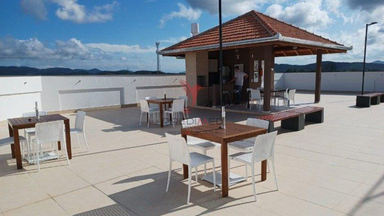Apartamento com 2 Quartos à Venda,  em Centro - Balneário Piçarras