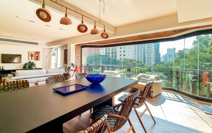 Imagem Apartamento com 2 Quartos à Venda, 195 m² em Itaim Bibi - São Paulo