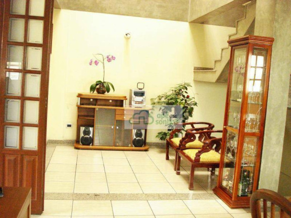 Imagem Casa com 3 Quartos à Venda, 400 m² em Butantã - São Paulo Imagem Casa com 3 Quartos à Venda, 400 m² em Butantã - São Paulo