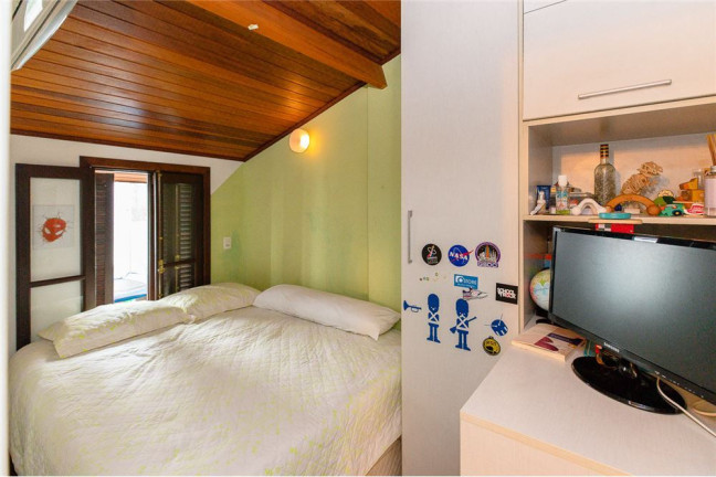 Imagem Casa com 3 Quartos à Venda, em Jardim Paulista - São Paulo Imagem Casa com 3 Quartos à Venda, em Jardim Paulista - São Paulo