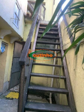 Imagem Casa com 4 Quartos à Venda, 224 m² em Maracanã - Rio De Janeiro Imagem Casa com 4 Quartos à Venda, 224 m² em Maracanã - Rio De Janeiro