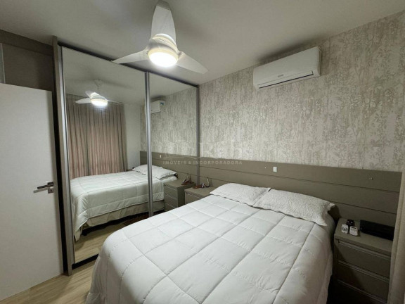 Imagem Apartamento com 3 Quartos à Venda, 115 m² em Centro - Balneário Camboriú Imagem Apartamento com 3 Quartos à Venda, 115 m² em Centro - Balneário Camboriú