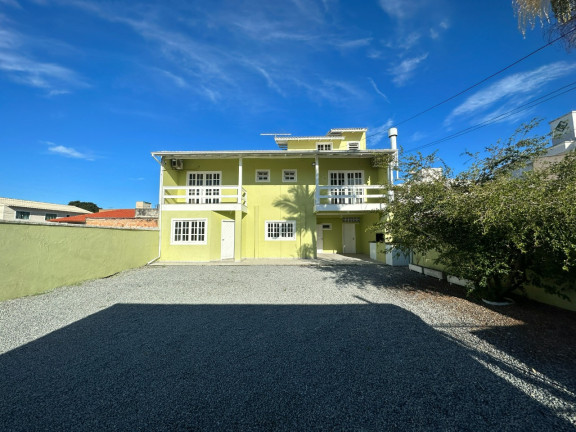 Casa com 3 Quartos à Venda,  em Ponte Do Imaruim - Palhoça