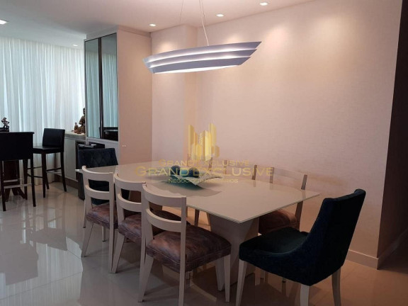 Imagem Apartamento com 3 Quartos à Venda, 151 m² em Centro - Balneário Camboriú