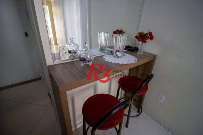 Imagem Casa com 4 Quartos à Venda, 120 m² em Marapé - Santos Imagem Casa com 4 Quartos à Venda, 120 m² em Marapé - Santos