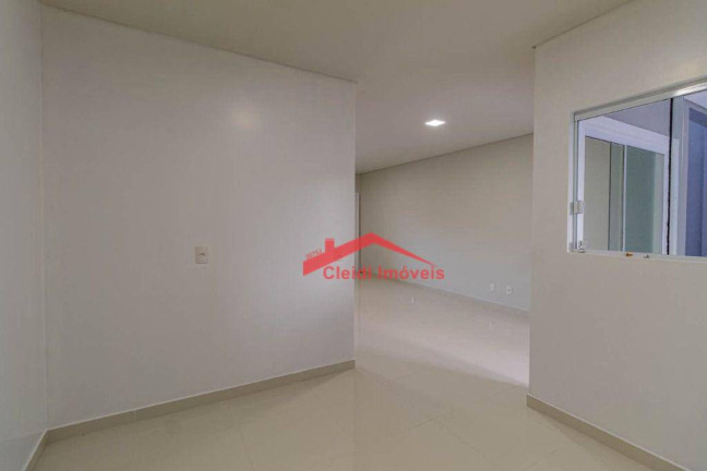 Imagem Sobrado com 3 Quartos à Venda, 167 m² em América - Joinville
