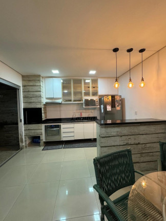 Imagem Casa com 3 Quartos à Venda, 182 m² em Santa Cruz Ii - Cuiabá Imagem Casa com 3 Quartos à Venda, 182 m² em Santa Cruz Ii - Cuiabá