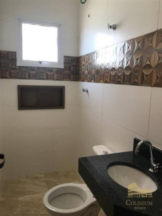 Imagem Casa com 2 Quartos à Venda, 54 m² em Vila Guilhermina - Praia Grande Imagem Casa com 2 Quartos à Venda, 54 m² em Vila Guilhermina - Praia Grande