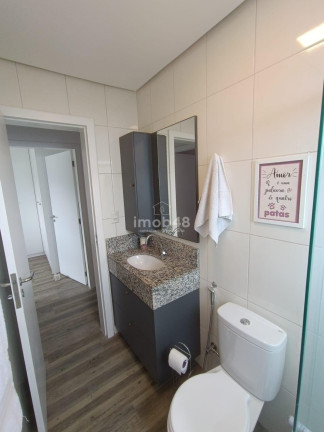 Imagem Apartamento com 2 Quartos à Venda, 54 m² em Rio Caveiras - Biguaçu Imagem Apartamento com 2 Quartos à Venda, 54 m² em Rio Caveiras - Biguaçu