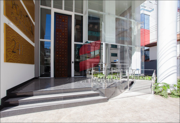 Imagem Apartamento com 3 Quartos à Venda, 128 m² em Centro - Balneário Camboriú Imagem Apartamento com 3 Quartos à Venda, 128 m² em Centro - Balneário Camboriú