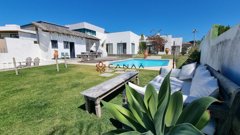 Imagem Casa de Condomínio com 3 Quartos à Venda, 500 m² em Portinho - Cabo Frio Imagem Casa de Condomínio com 3 Quartos à Venda, 500 m² em Portinho - Cabo Frio