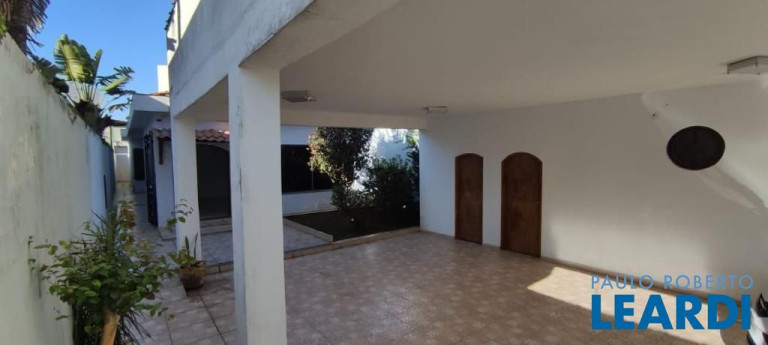 Imagem Casa com 4 Quartos à Venda, 480 m² em Vila Assunção - Santo André Imagem Casa com 4 Quartos à Venda, 480 m² em Vila Assunção - Santo André