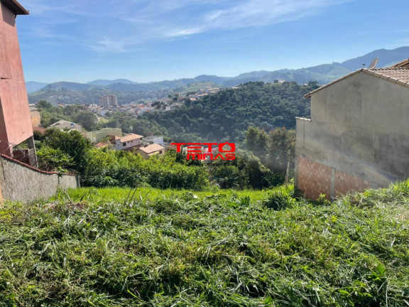 Terreno à Venda, 331 m² em Bairro Jardim Das Acácias - São Lourenço