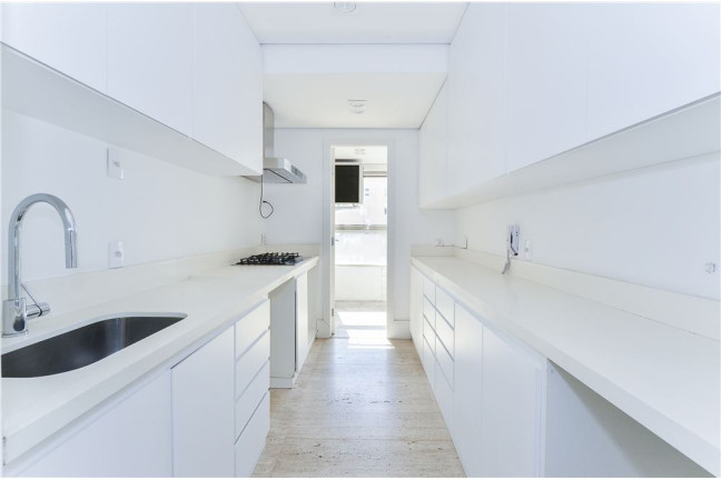 Imagem Imóvel com 1 Quarto à Venda,  em Vila Olímpia - São Paulo