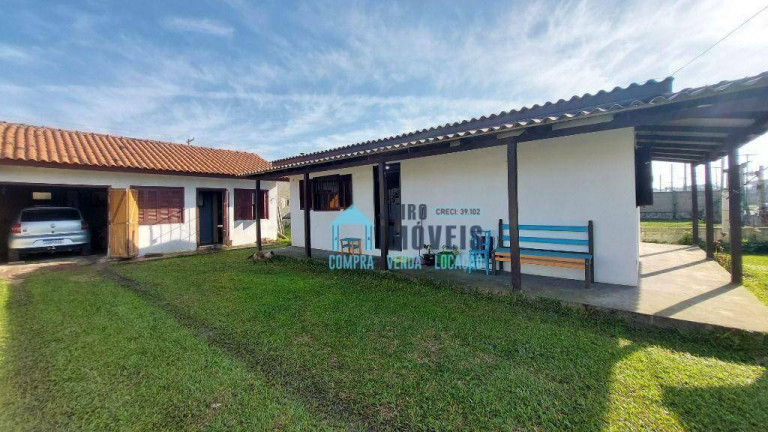 Imagem Casa com 4 Quartos à Venda, 375 m² em Centro - Balneário Pinhal Imagem Casa com 4 Quartos à Venda, 375 m² em Centro - Balneário Pinhal