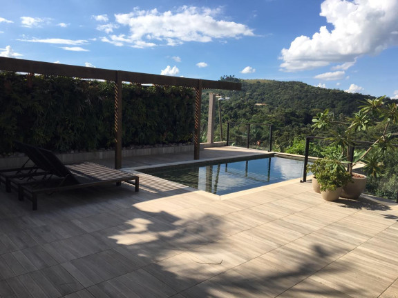 Imagem Imóvel com 5 Quartos à Venda, 700 m² em Condomínio Vale Do Ouro - Ribeirão Das Neves Imagem Imóvel com 5 Quartos à Venda, 700 m² em Condomínio Vale Do Ouro - Ribeirão Das Neves