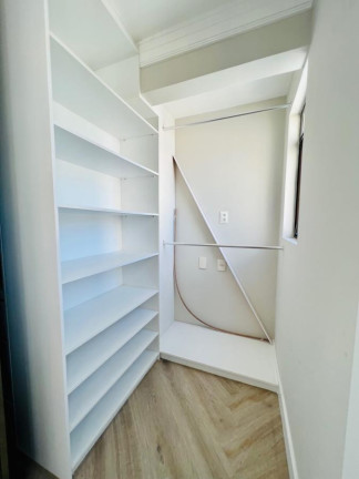 Imagem Imóvel com 3 Quartos à Venda, 180 m² em Centro - Itajaí Imagem Imóvel com 3 Quartos à Venda, 180 m² em Centro - Itajaí