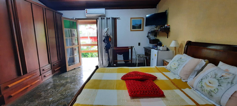 Imagem Casa com 6 Quartos à Venda, 500 m² em Barra Velha - Ilhabela