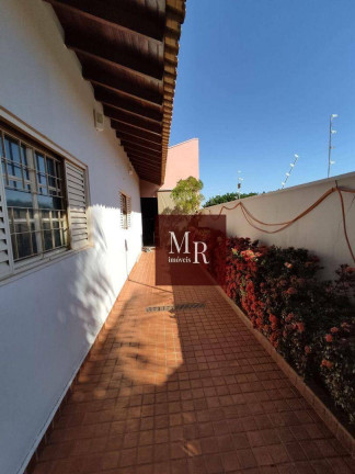 Imagem Casa com 4 Quartos à Venda, 276 m² em San Remo - Votuporanga Imagem Casa com 4 Quartos à Venda, 276 m² em San Remo - Votuporanga