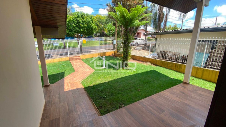 Imagem Casa com 3 Quartos à Venda, 211 m² em Menino Deus - Pato Branco Imagem Casa com 3 Quartos à Venda, 211 m² em Menino Deus - Pato Branco
