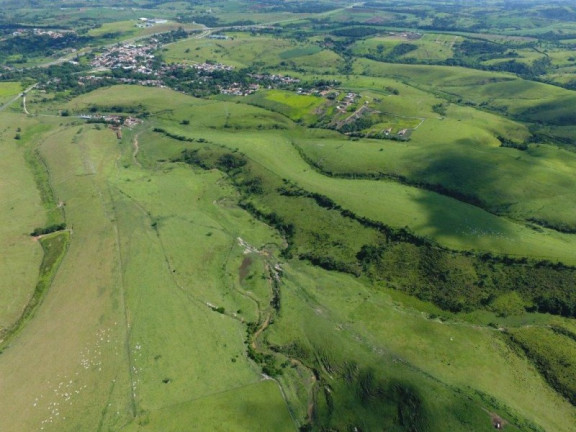Imagem Terreno à Venda, 4.000.000 m² em Piedade - Caçapava Imagem Terreno à Venda, 4.000.000 m² em Piedade - Caçapava