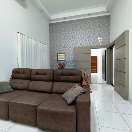 Imagem Casa com 3 Quartos à Venda, 191 m² em Parque Das árvores Ii - Birigui Imagem Casa com 3 Quartos à Venda, 191 m² em Parque Das árvores Ii - Birigui