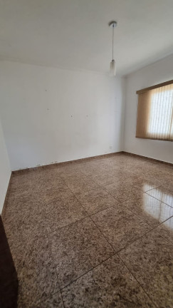 Imagem Casa com 2 Quartos à Venda, 220 m² em Alvinópolis - Atibaia Imagem Casa com 2 Quartos à Venda, 220 m² em Alvinópolis - Atibaia